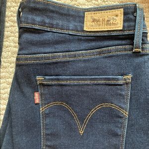 Levi’s Skinny Jeans Women’s